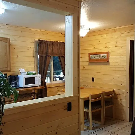 Emerald Forest Cabins Trinidad Esterno foto