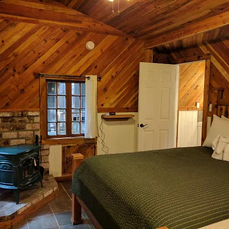 Emerald Forest Cabins Trinidad Esterno foto